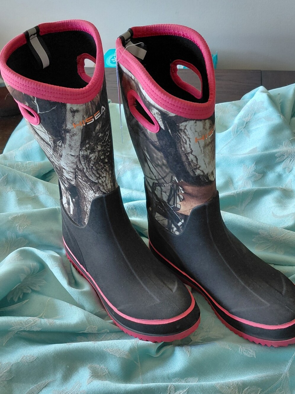 HiSea Women's Black Camouflage Rain Boots with Pink Trim